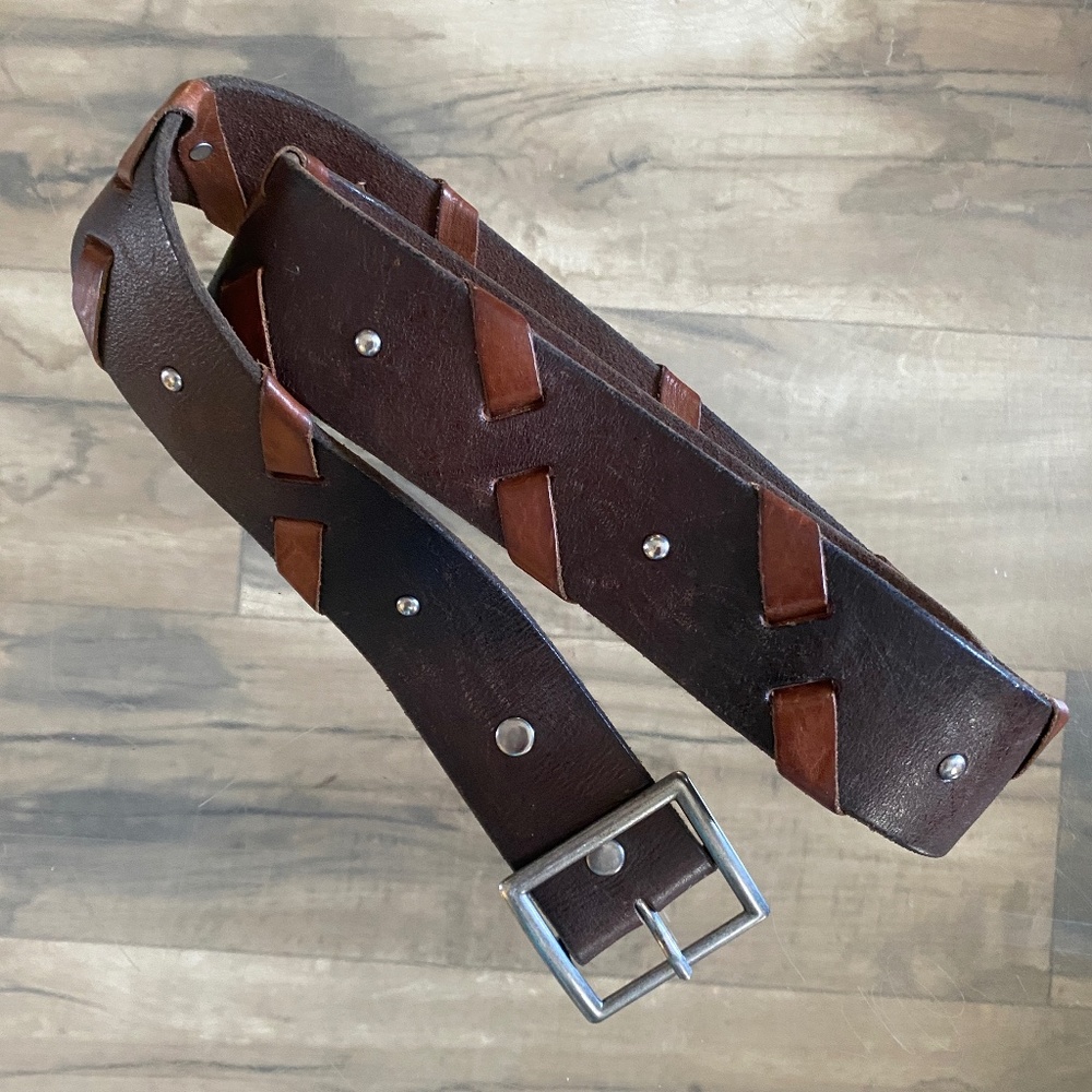 Hollister Sz Med Dark Brown Cognac Weave with Silver Studs & Buckle Leather Belt